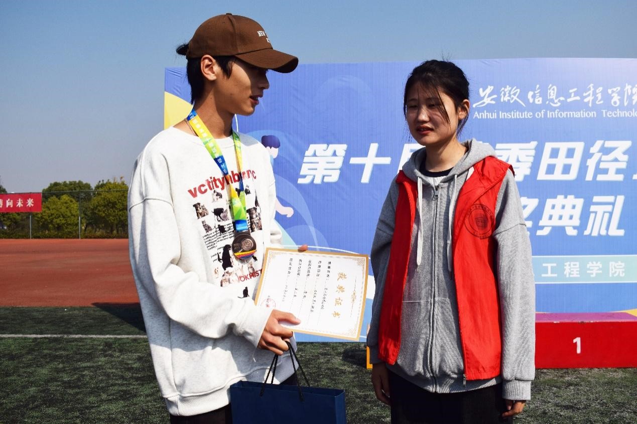 图片10.jpg