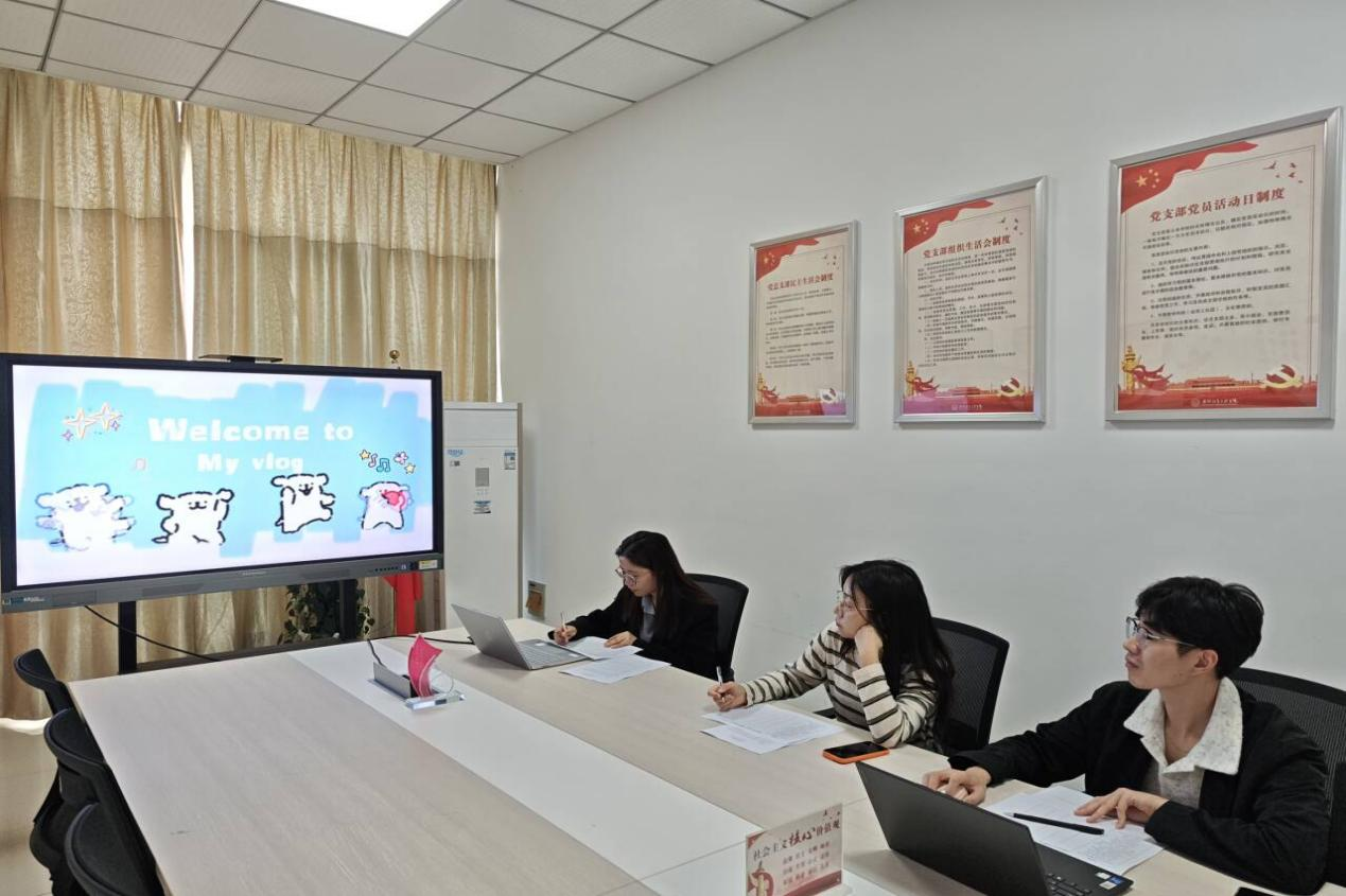 图片2.png 图片2.png