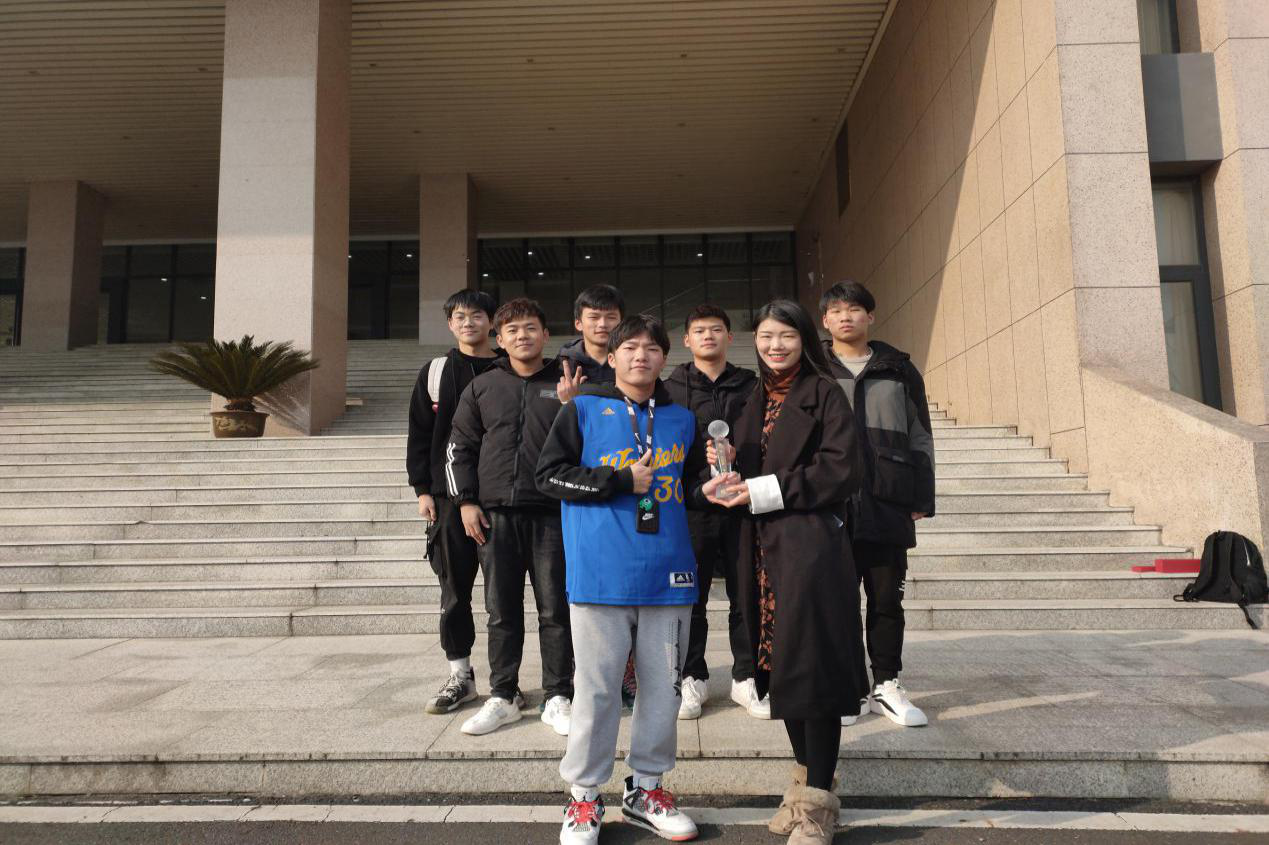 图片2.png 图片2.png