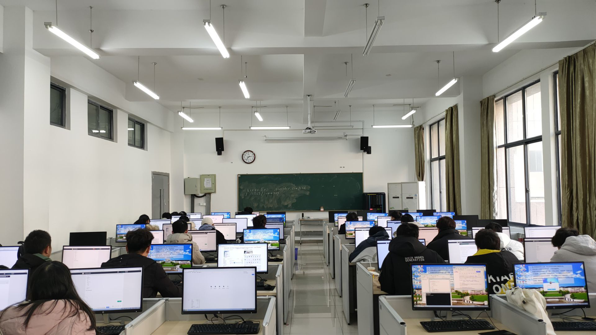 图片4.png 图片4.png