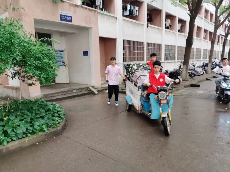 图片2.png 图片2.png