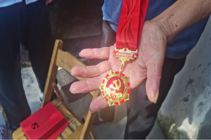 图片4.png 图片4.png