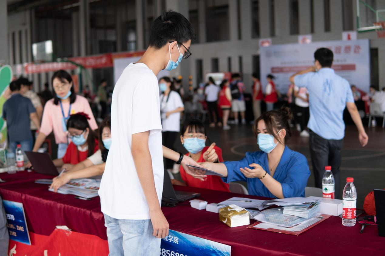 图片4.png 图片4.png