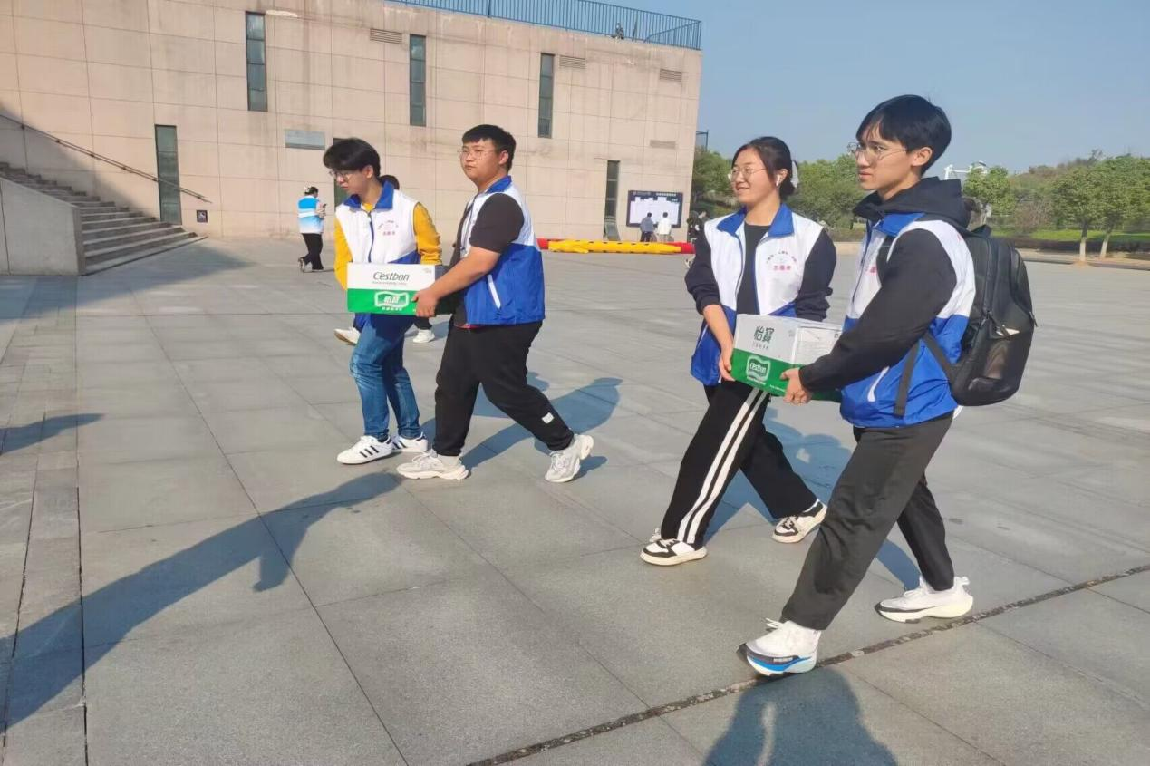 图片2.png 图片2.png