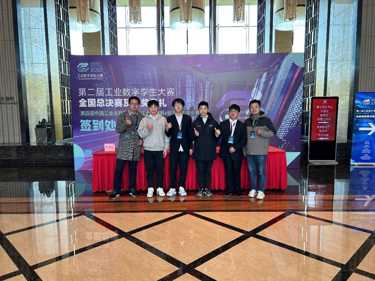 图片4.png 图片4.png