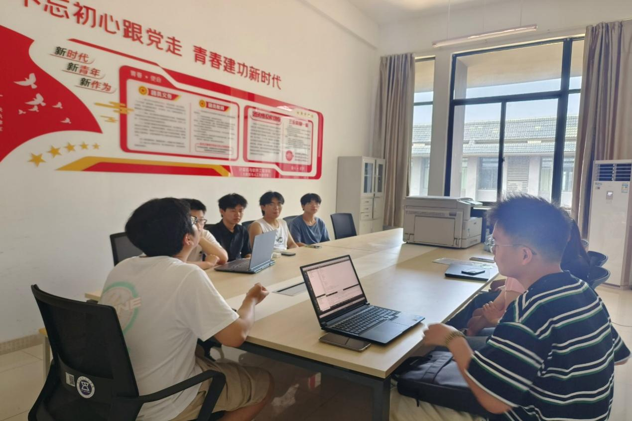 图片2.png 图片2.png