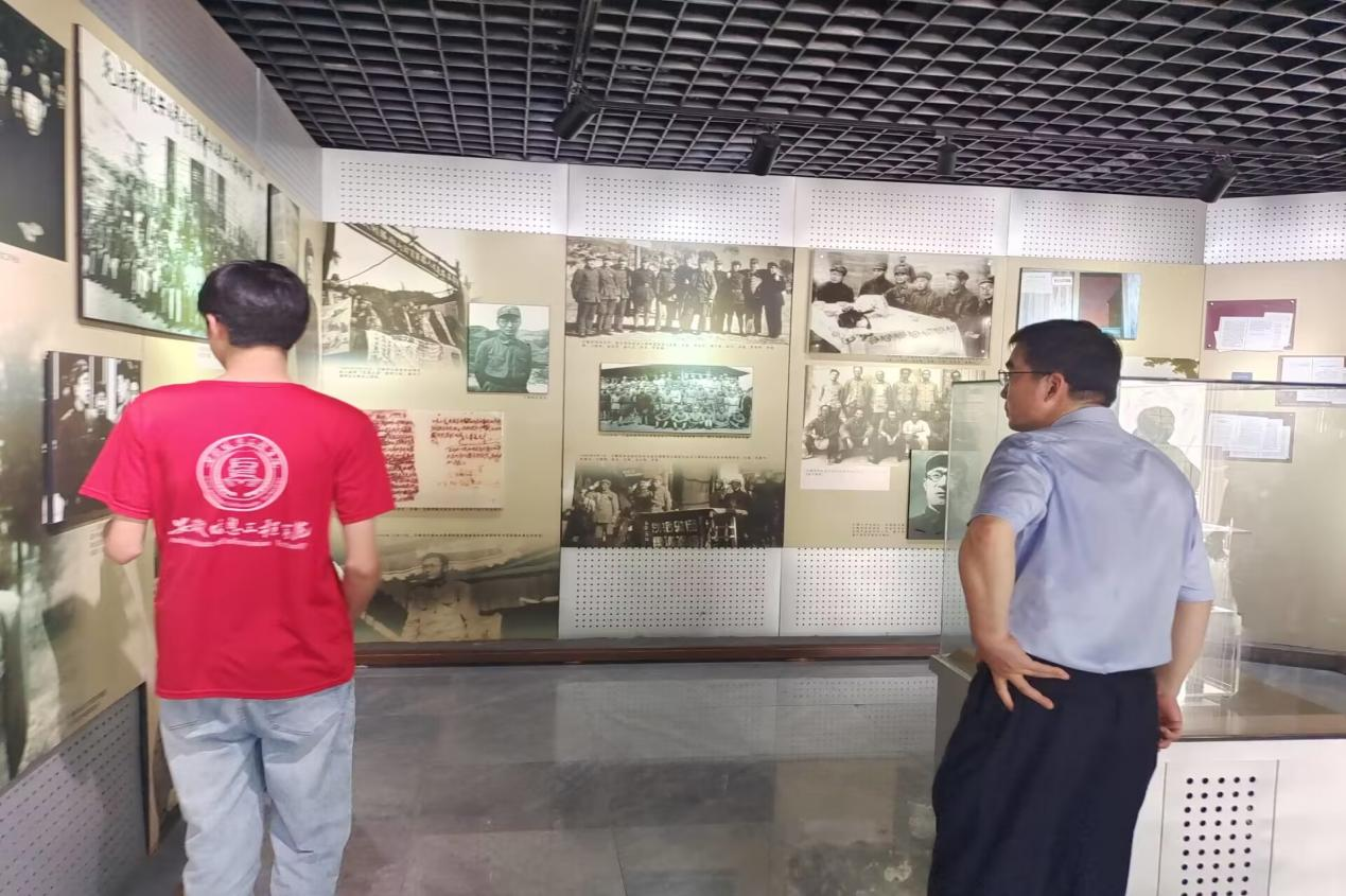 图片2.png 图片2.png