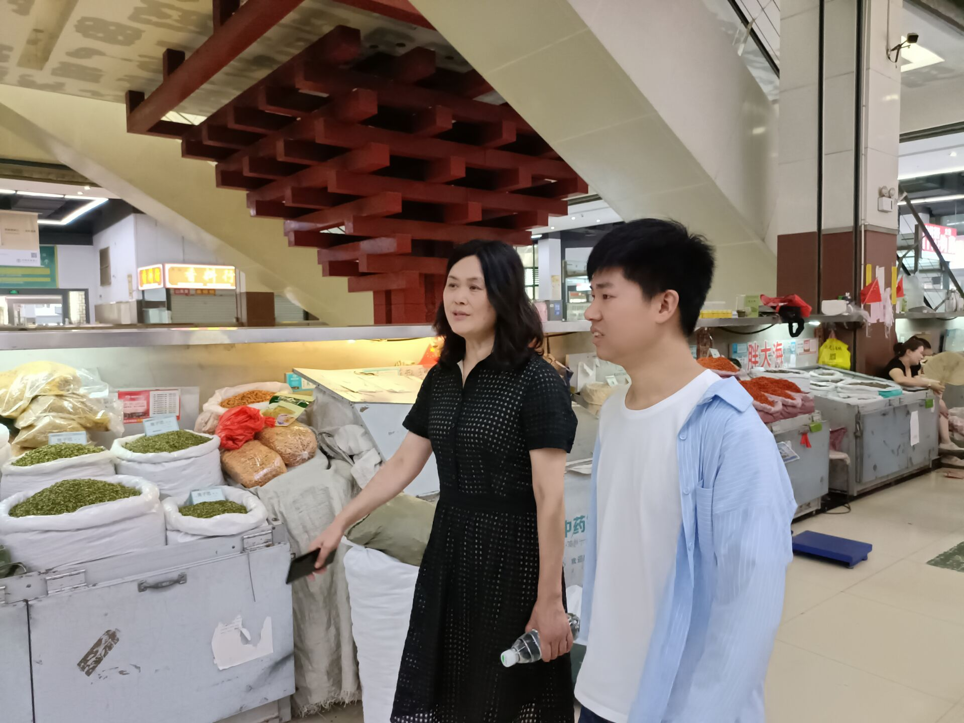 图片2.png 图片2.png