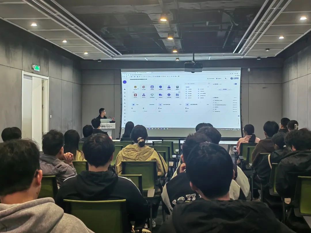 蹄片我.jpg 蹄片我.jpg