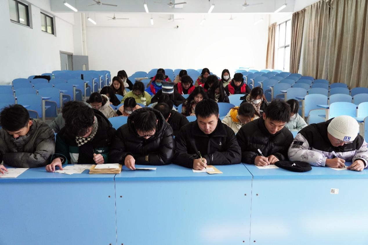 图片2.png 图片2.png