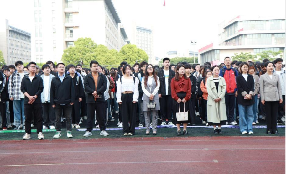 图片4.png 图片4.png