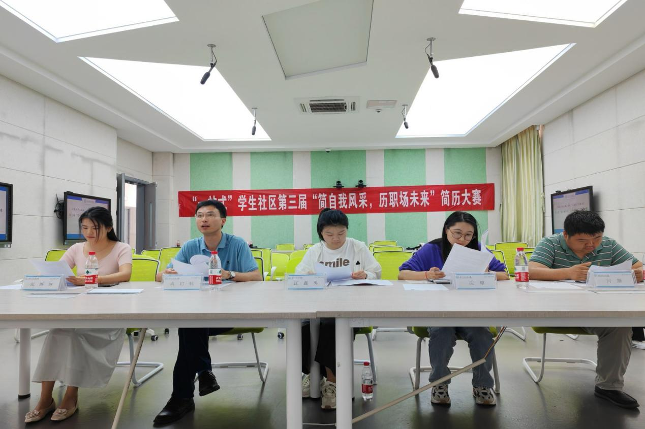 图片4.png 图片4.png