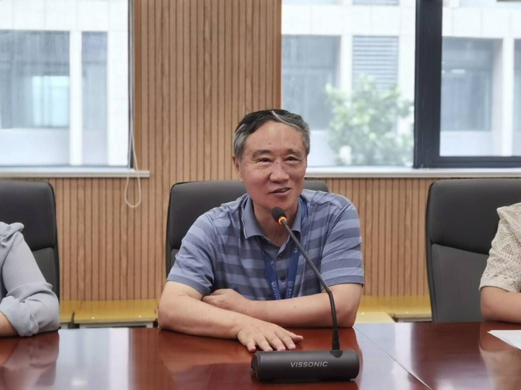 图片4.jpg 图片4.jpg