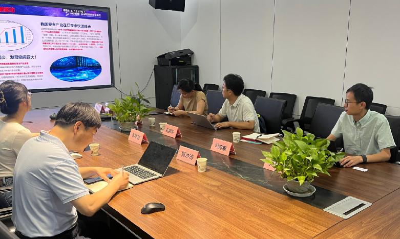 图片4.jpg 图片4.jpg