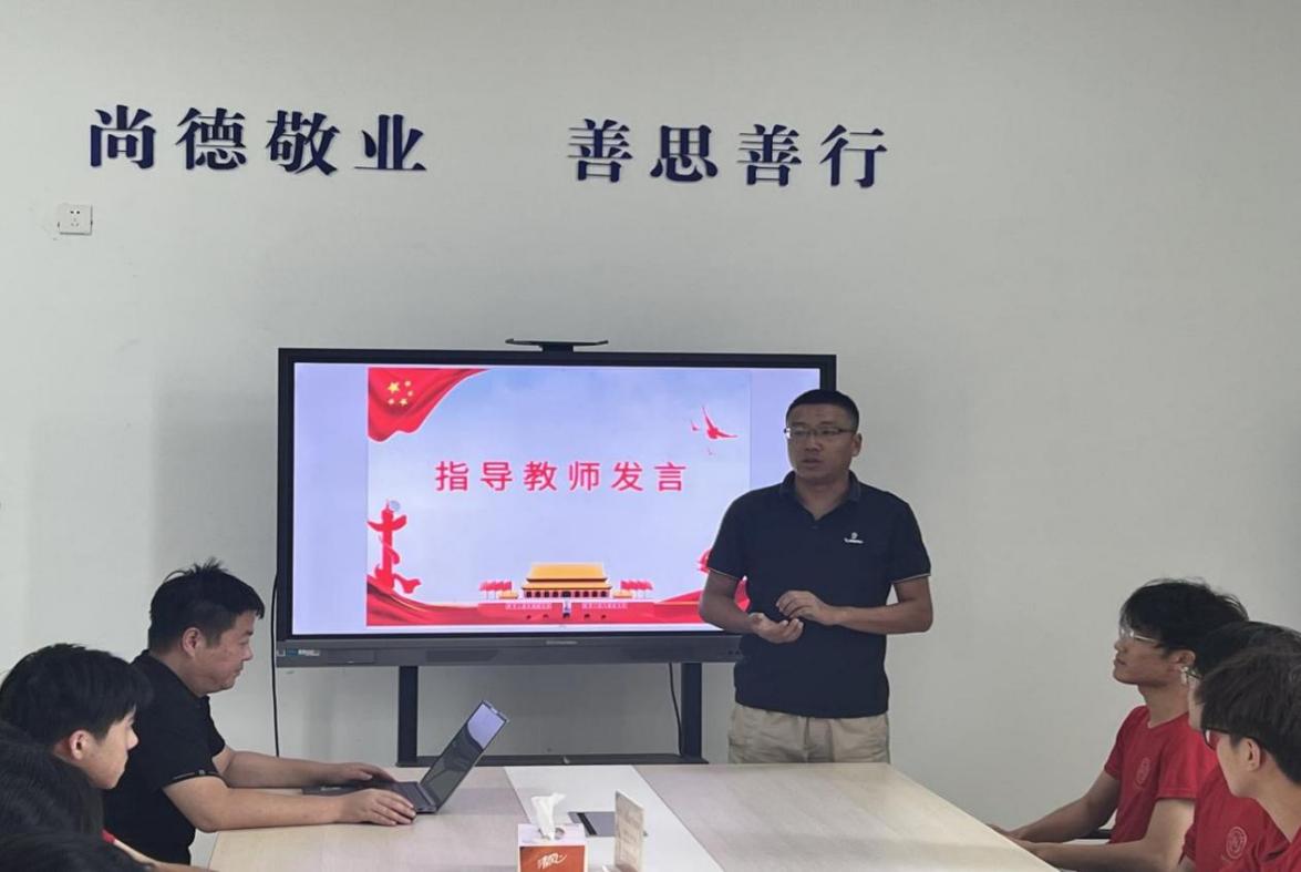 图片4.jpg 图片4.jpg