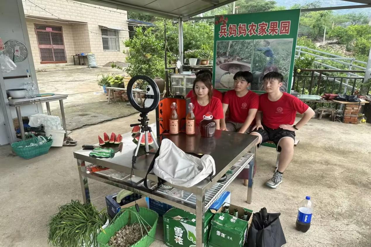 图片4.jpg 图片4.jpg