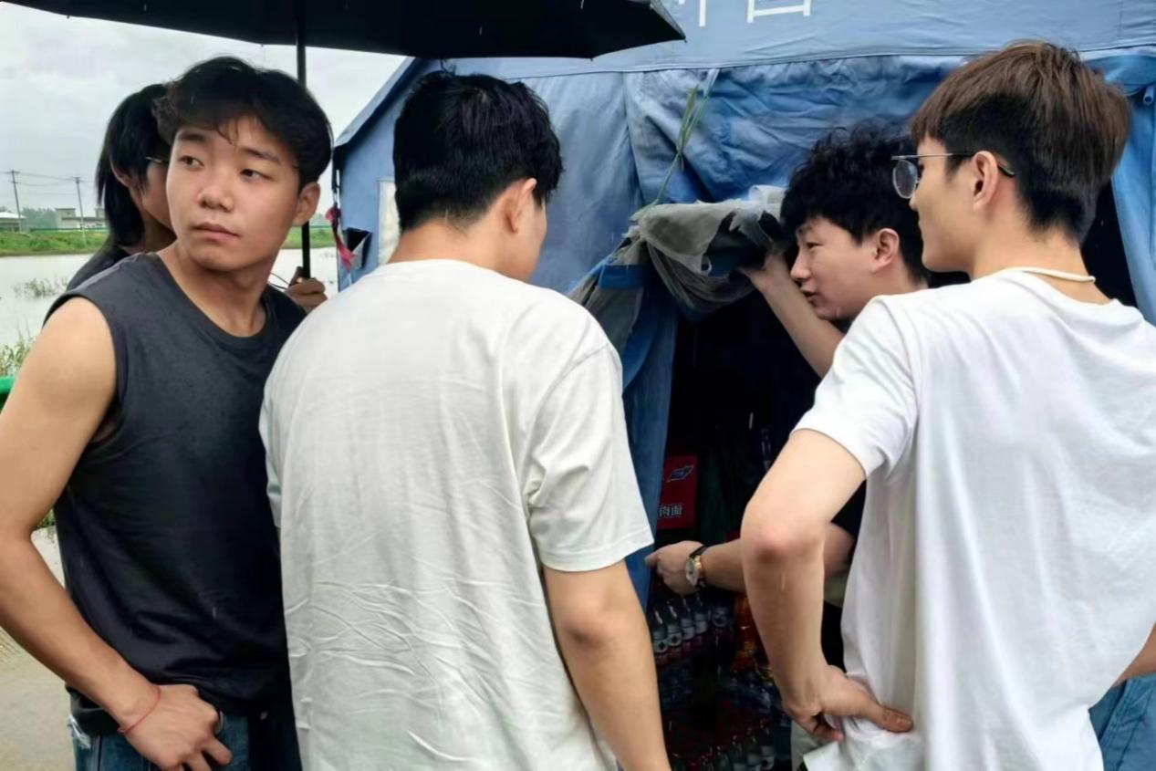 图片5.jpg 图片5.jpg