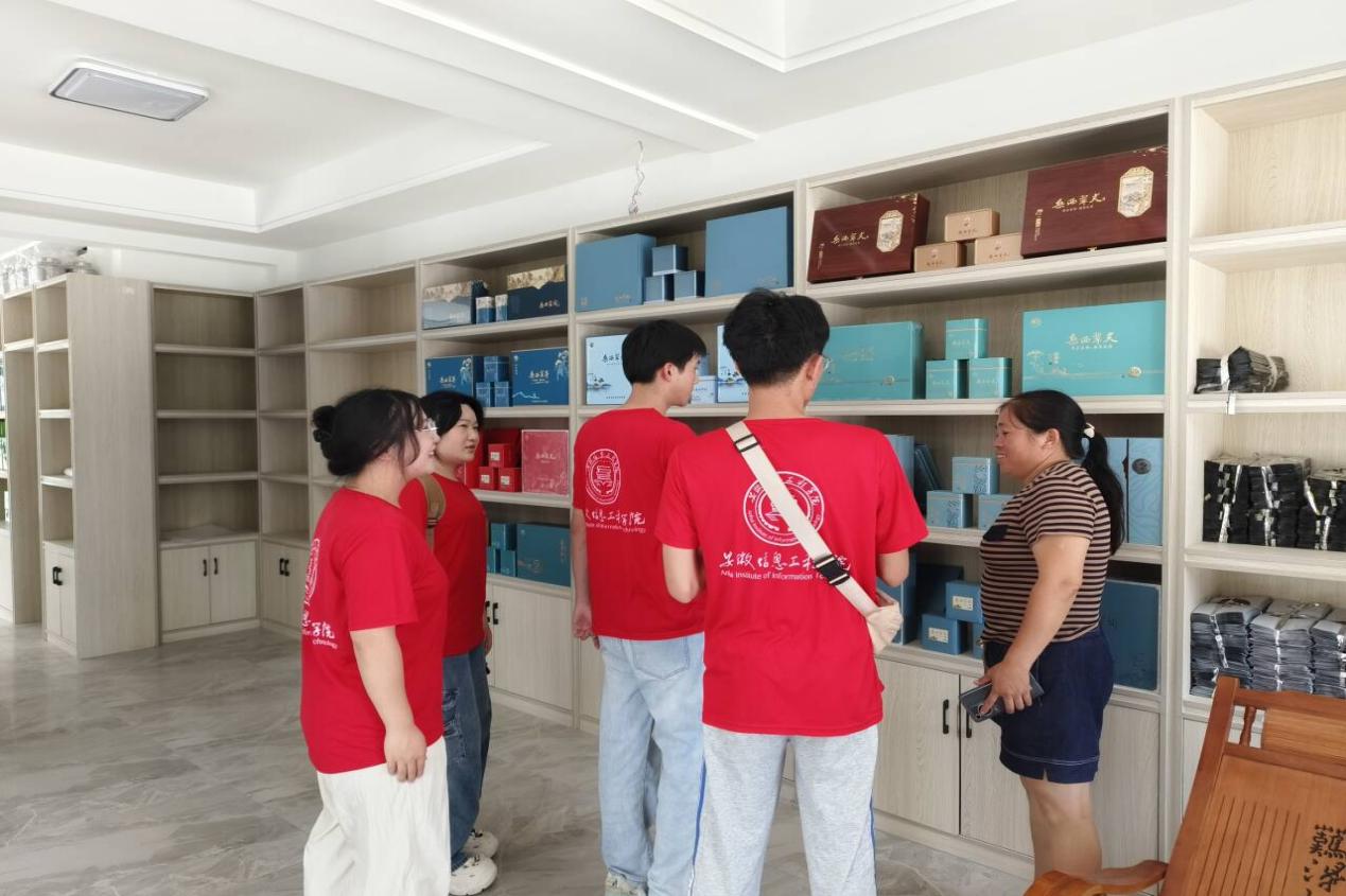 图片2.jpg 图片2.jpg