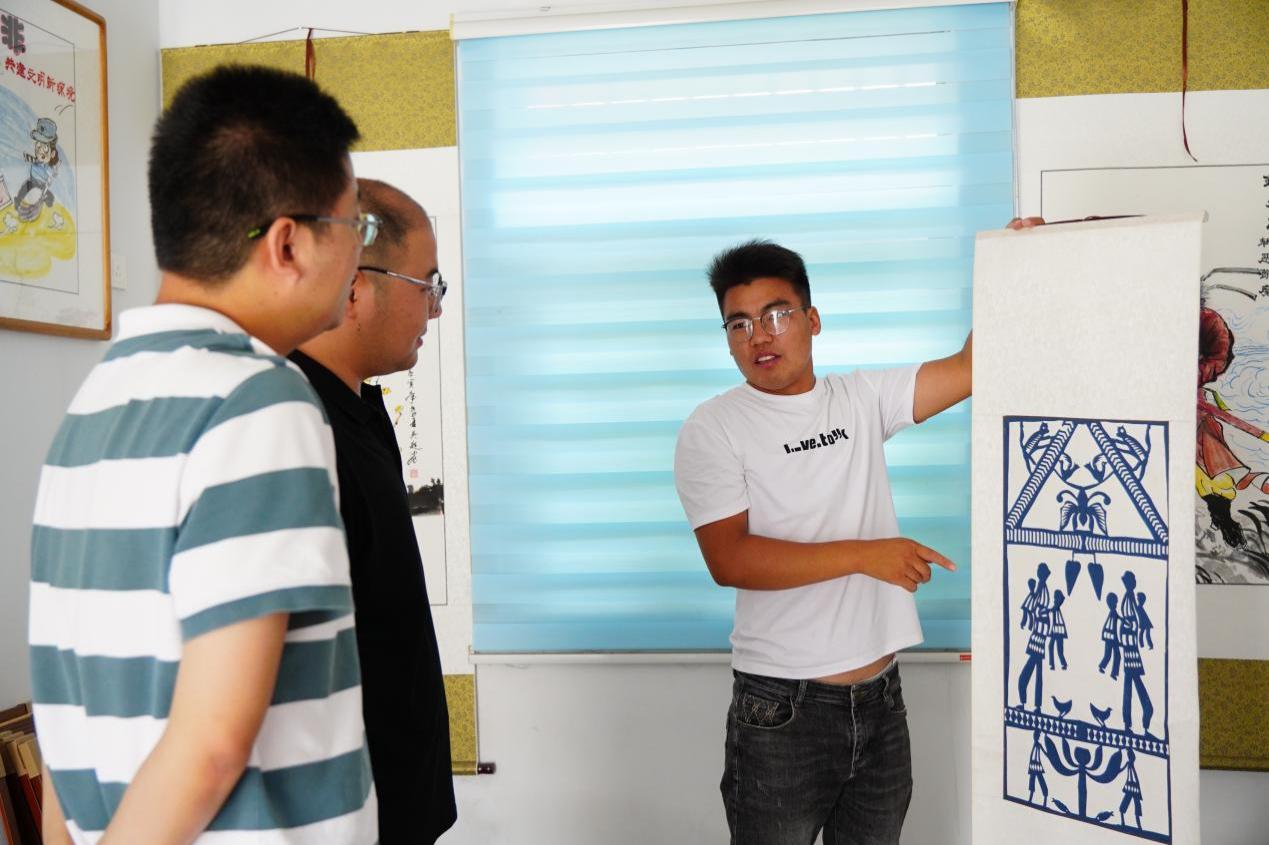 图片3.jpg 图片3.jpg