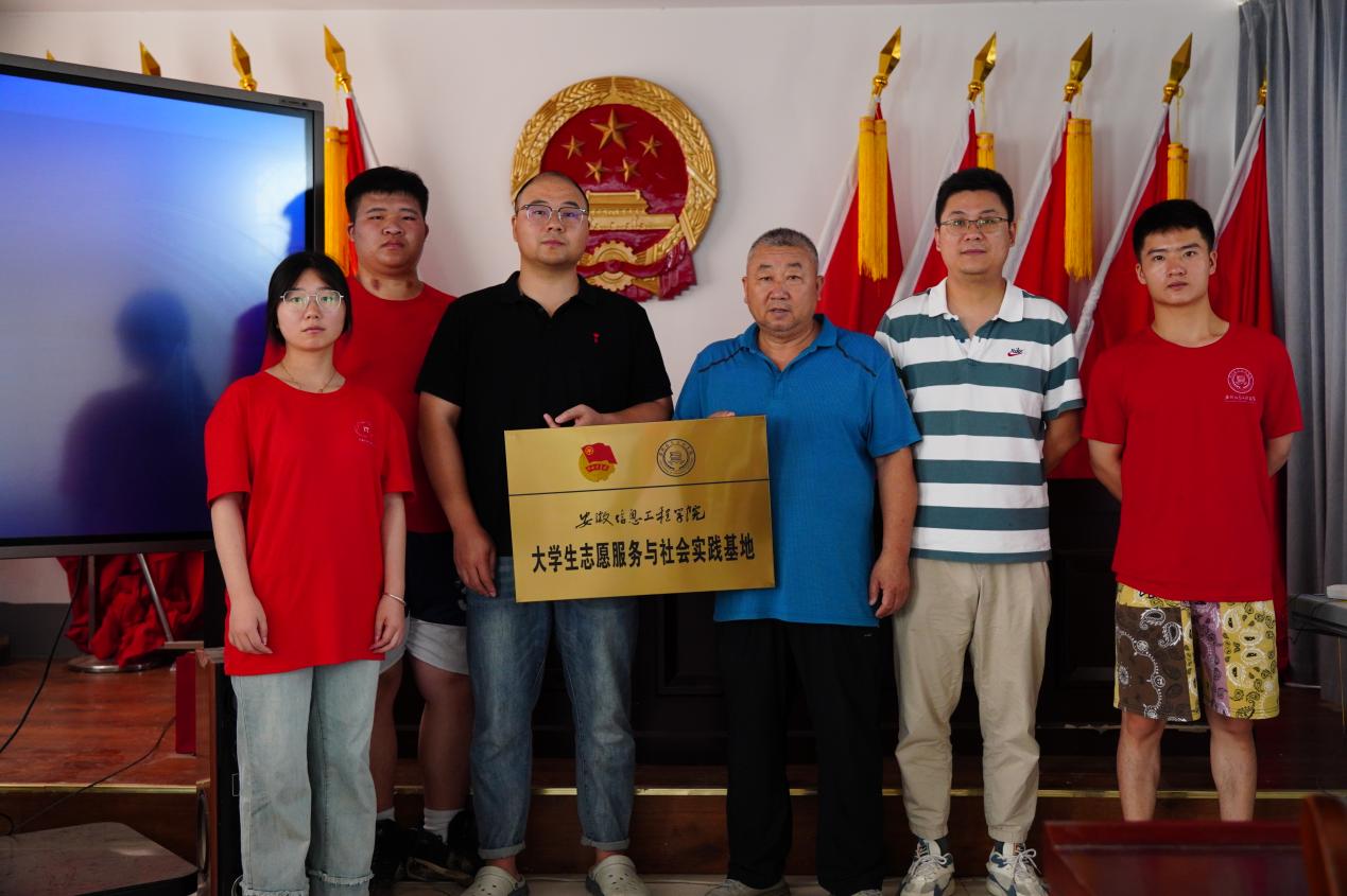 图片5.jpg 图片5.jpg