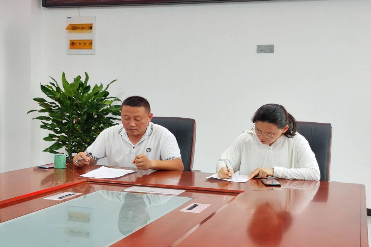 图片3.jpg 图片3.jpg