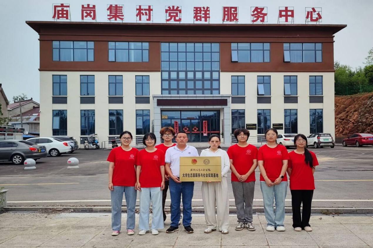 图片4.jpg 图片4.jpg