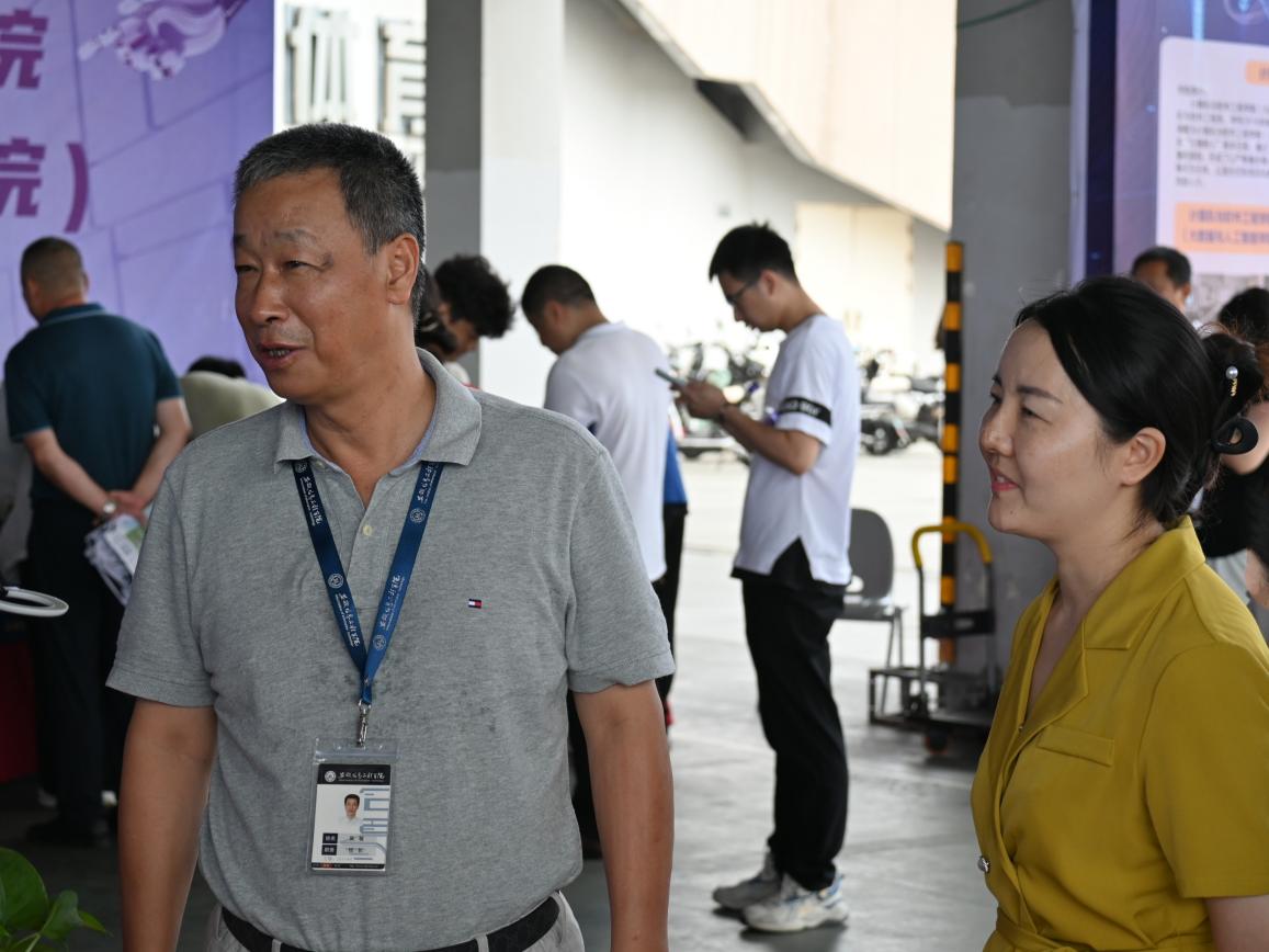 图片8.jpg 图片8.jpg