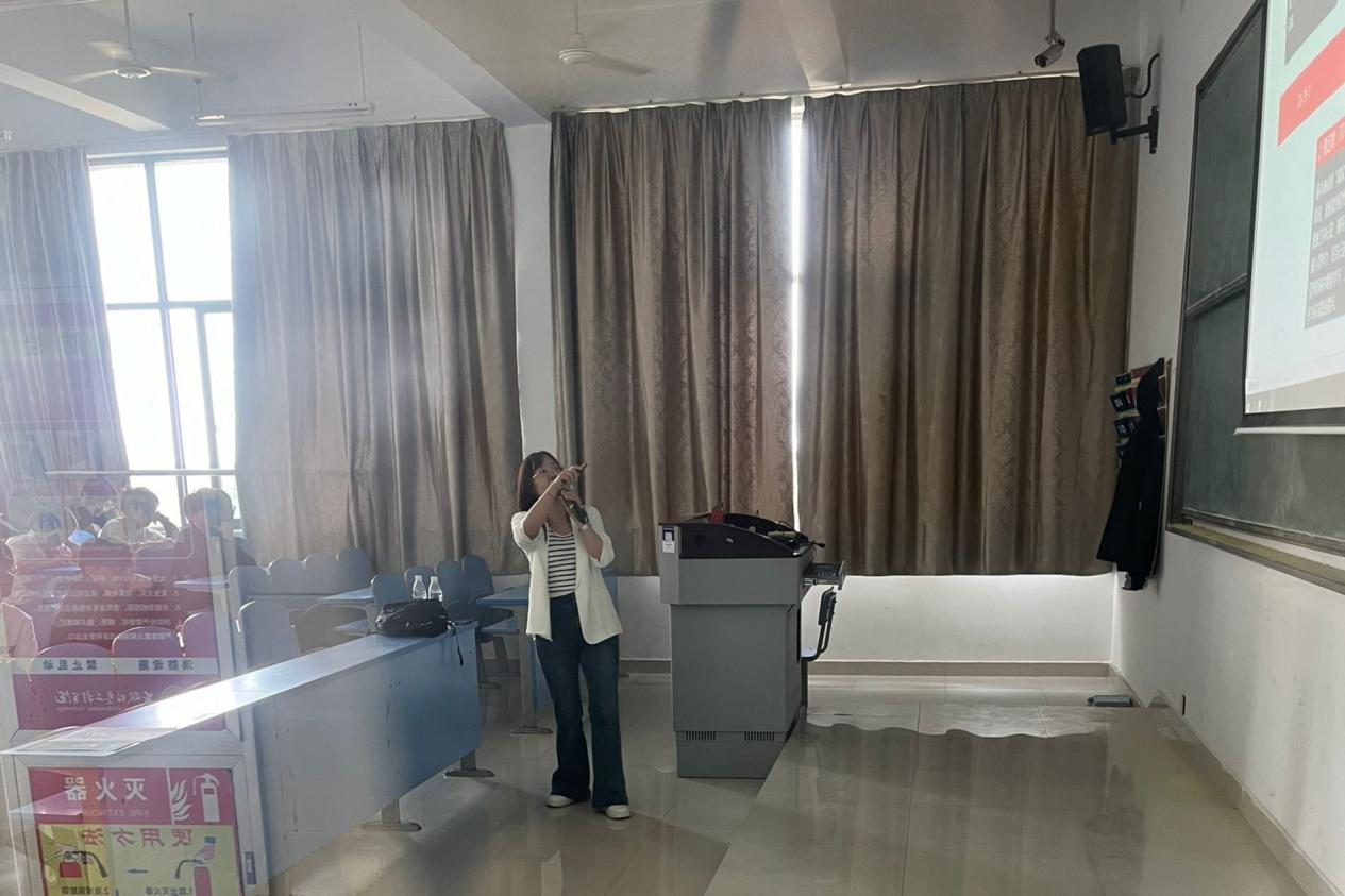 图片2.jpg 图片2.jpg