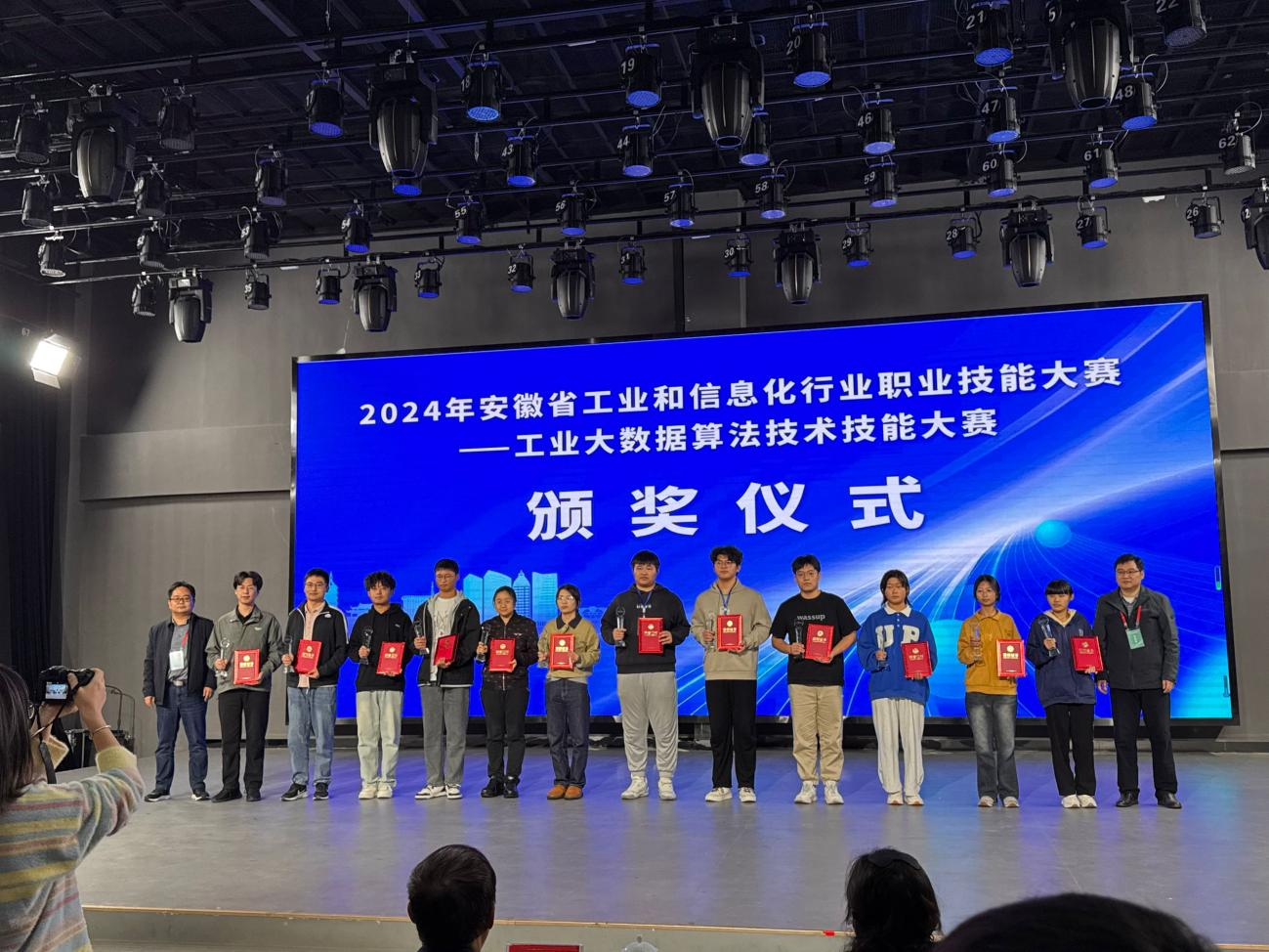 图片5.png 图片5.png