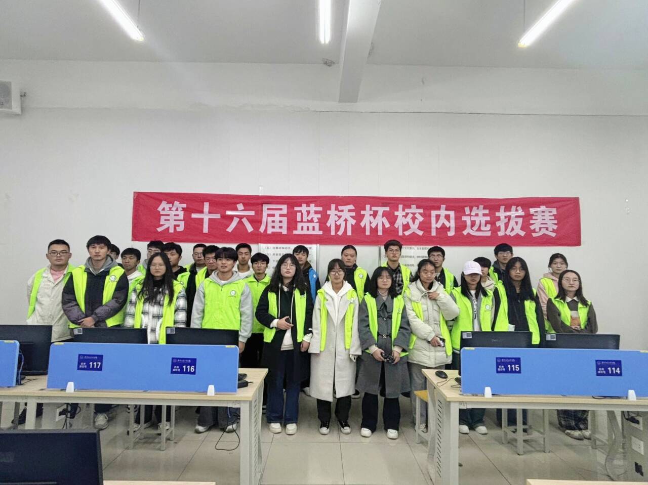 图片3.jpg 图片3.jpg