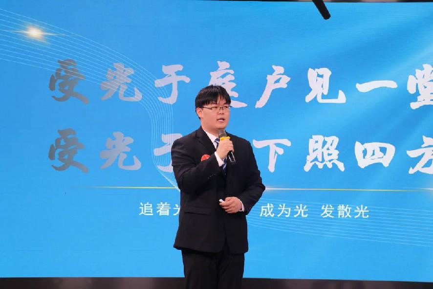 图片3.jpg 图片3.jpg