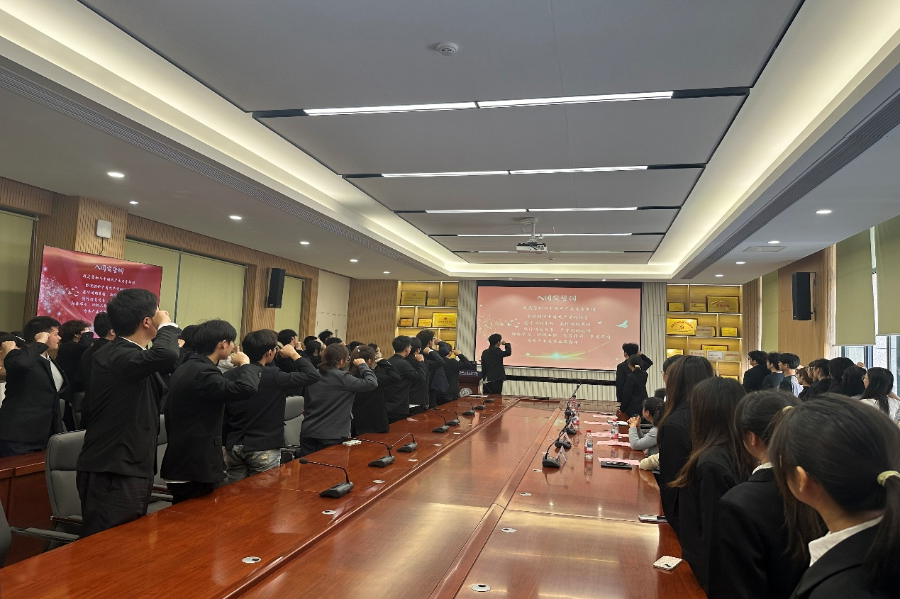 图片4.png 图片4.png