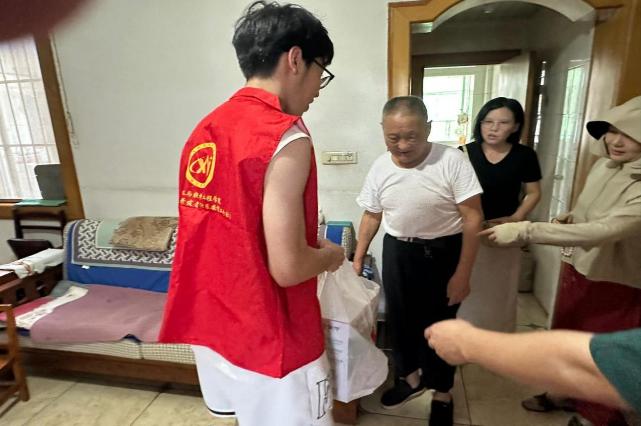 图片2.png 图片2.png