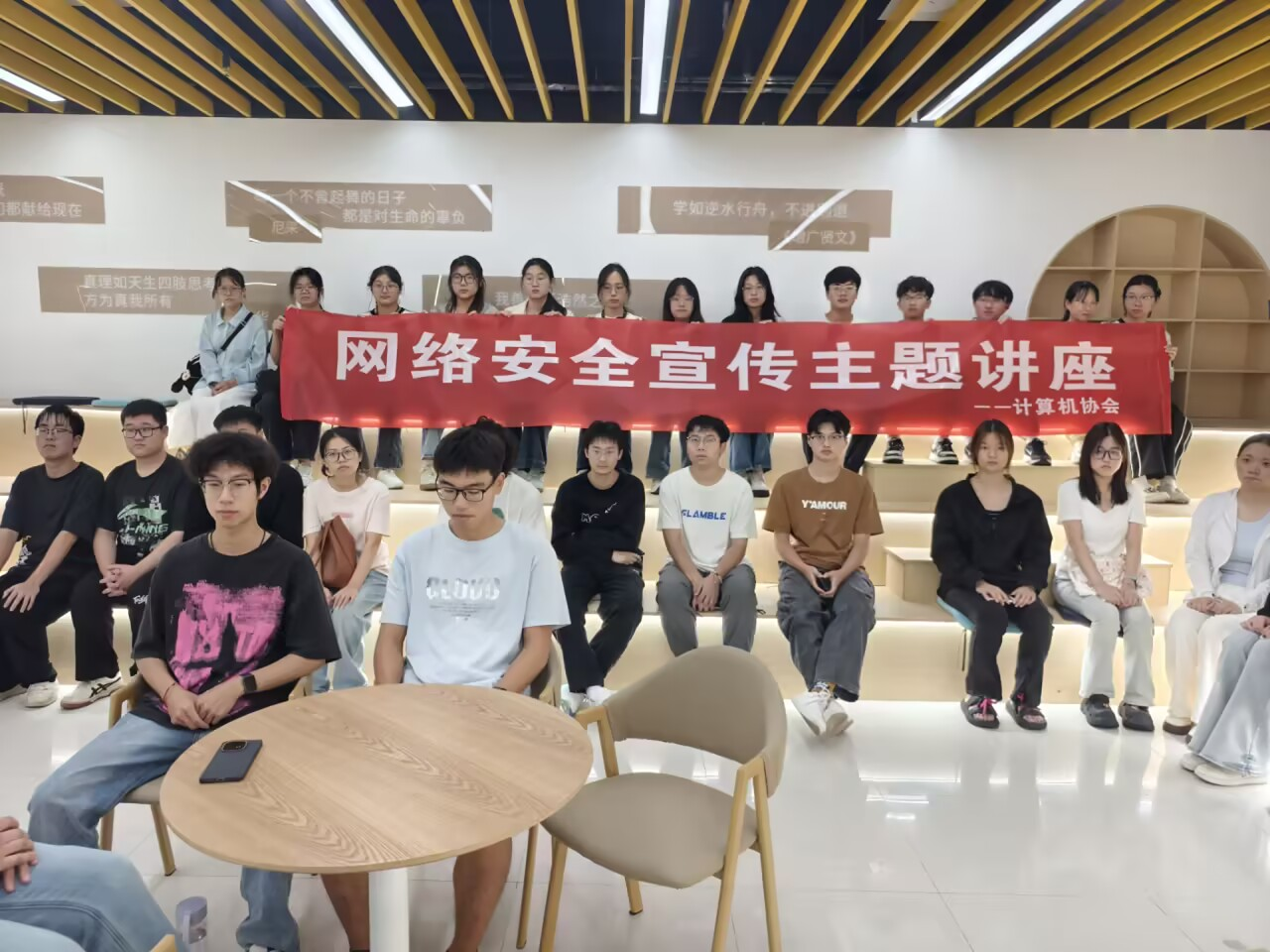 图片5.png 图片5.png